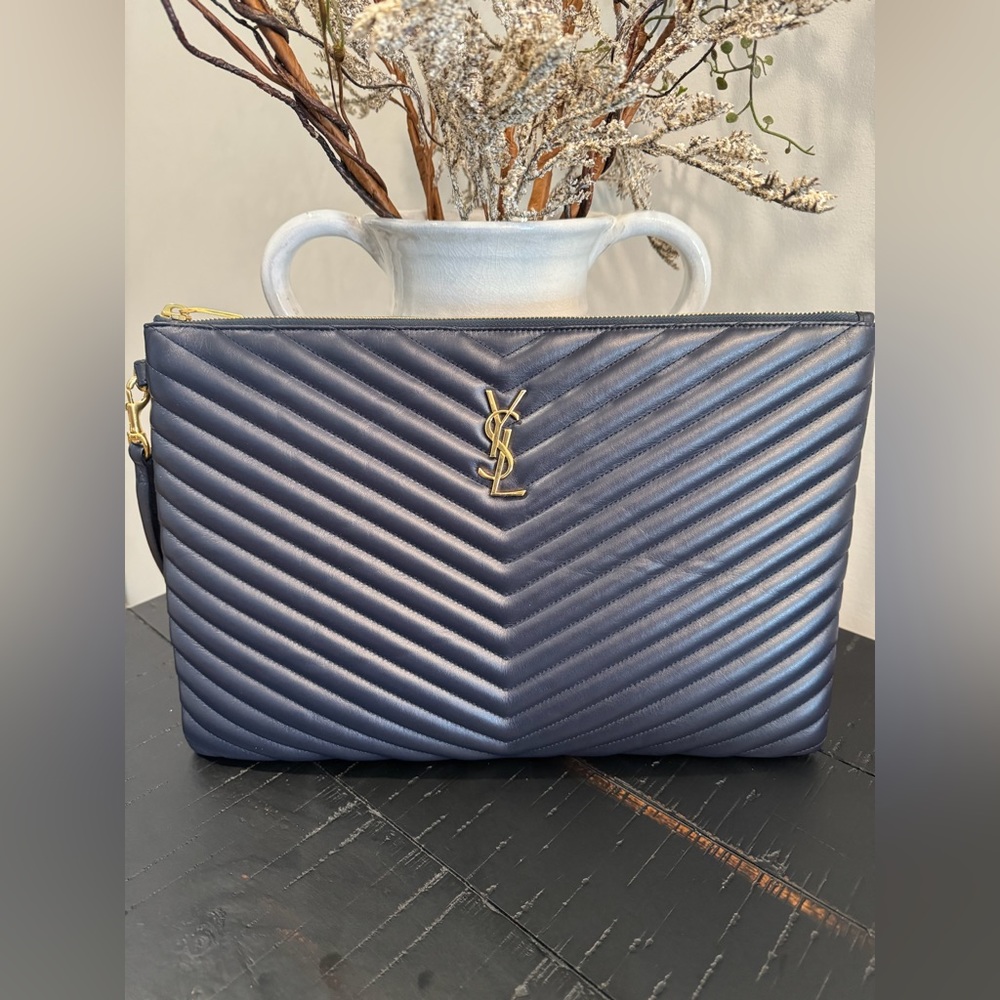 SOLD-YSL Matellasse Tablet Clutch Quilted Leather - Picture 1 of 12